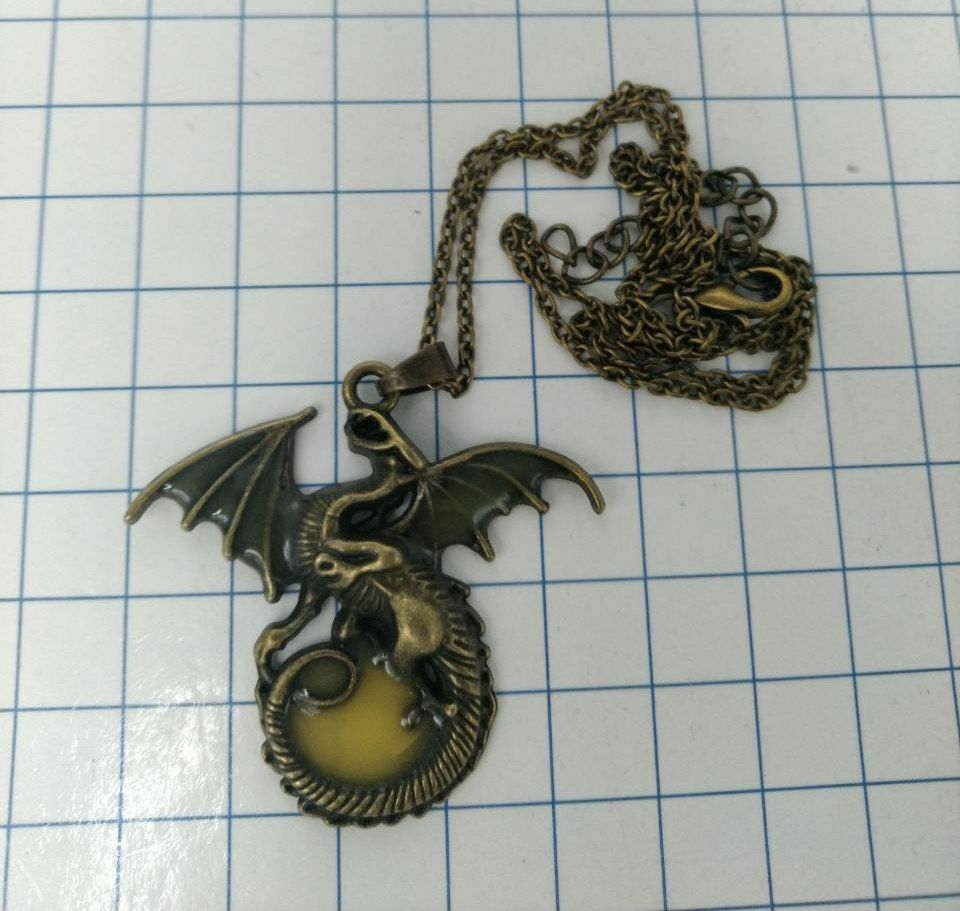 №a4023 Подвеска Дракон