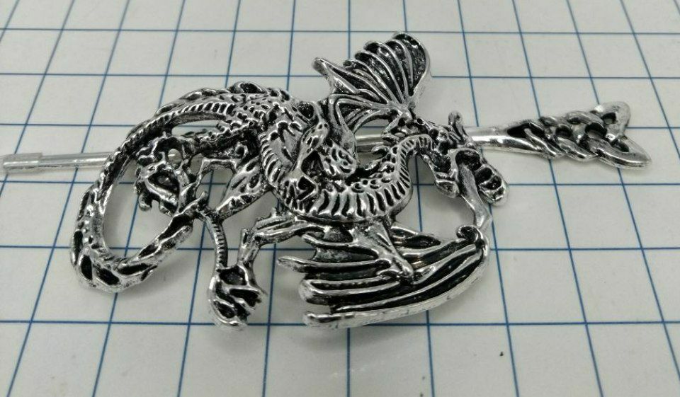 №a4038 Заколка Дракон